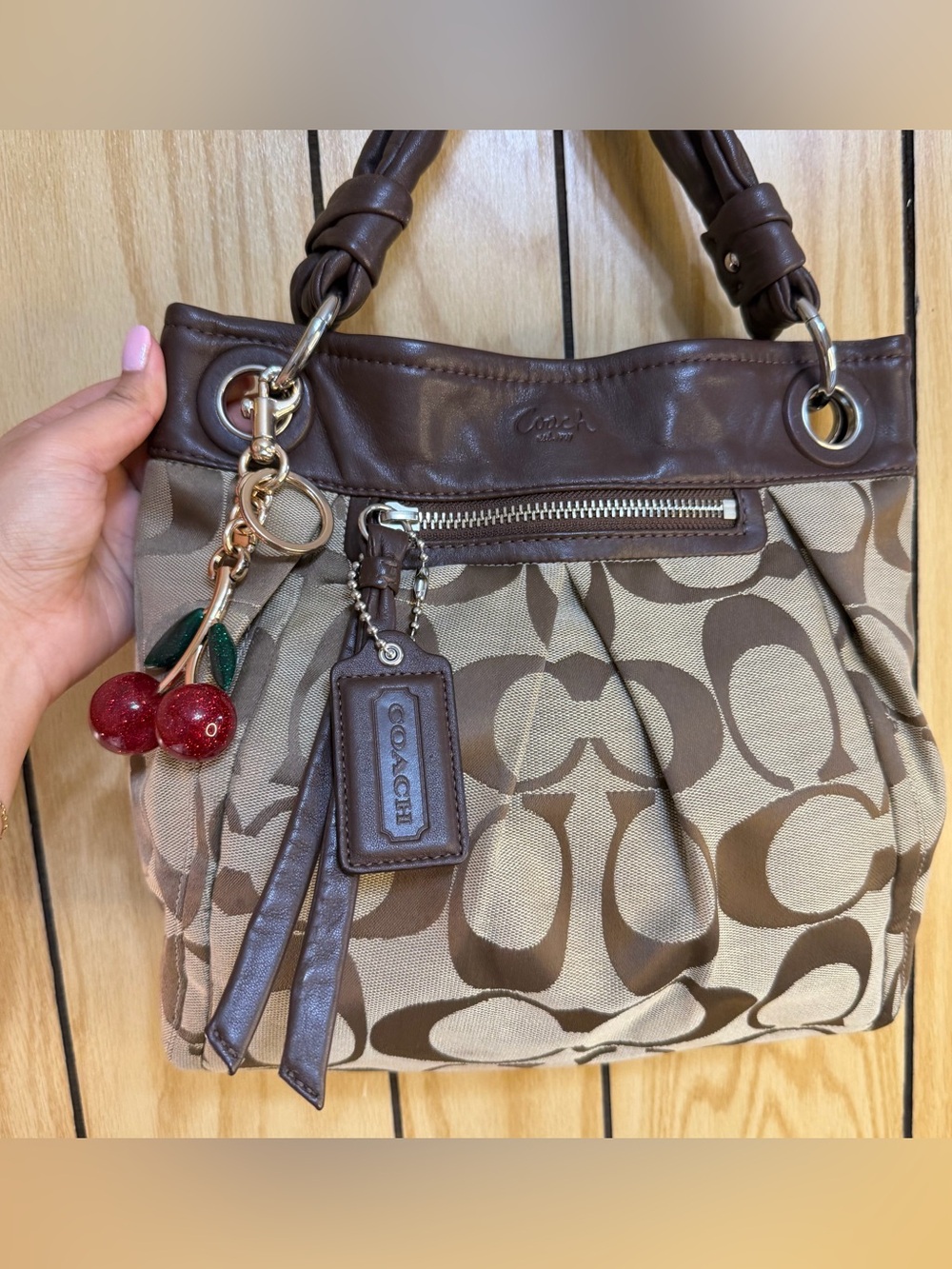 Coach Parker Op Art Convertible - Picture 5 of 8
